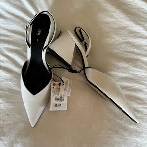 NWT Zara- BLOCK HEEL SLINGBACK SHOES